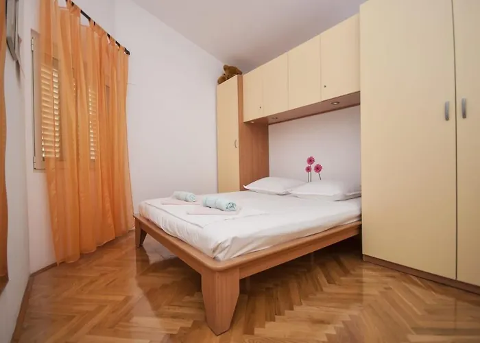 Miran Apartament