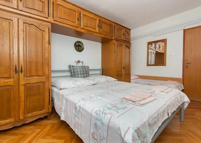 Miran Apartman Pisak