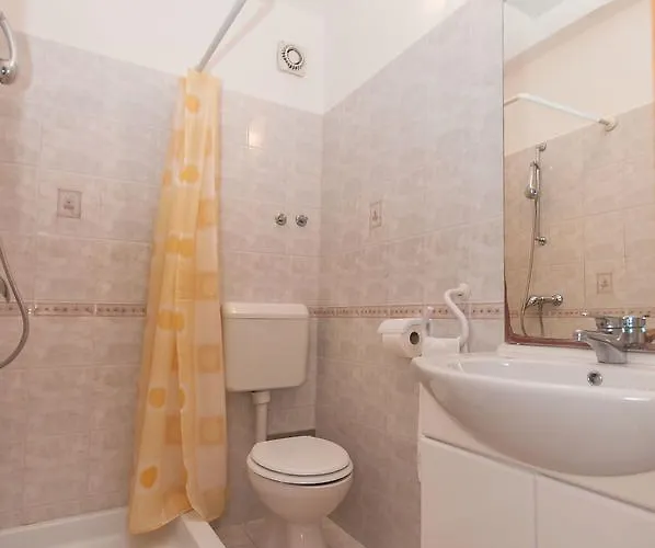 Miran Apartman Pisak